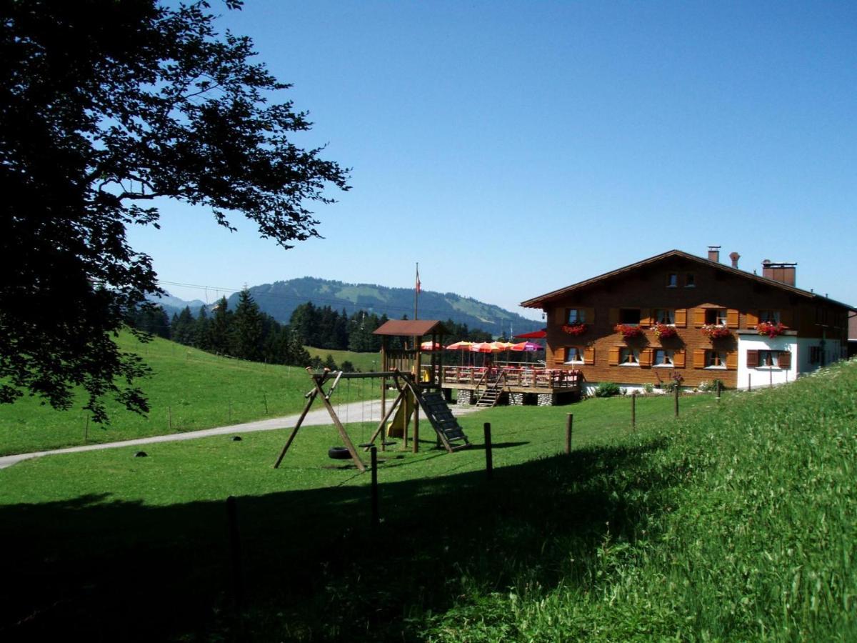 Alpengasthof Brueggele Alberschwende Extérieur photo