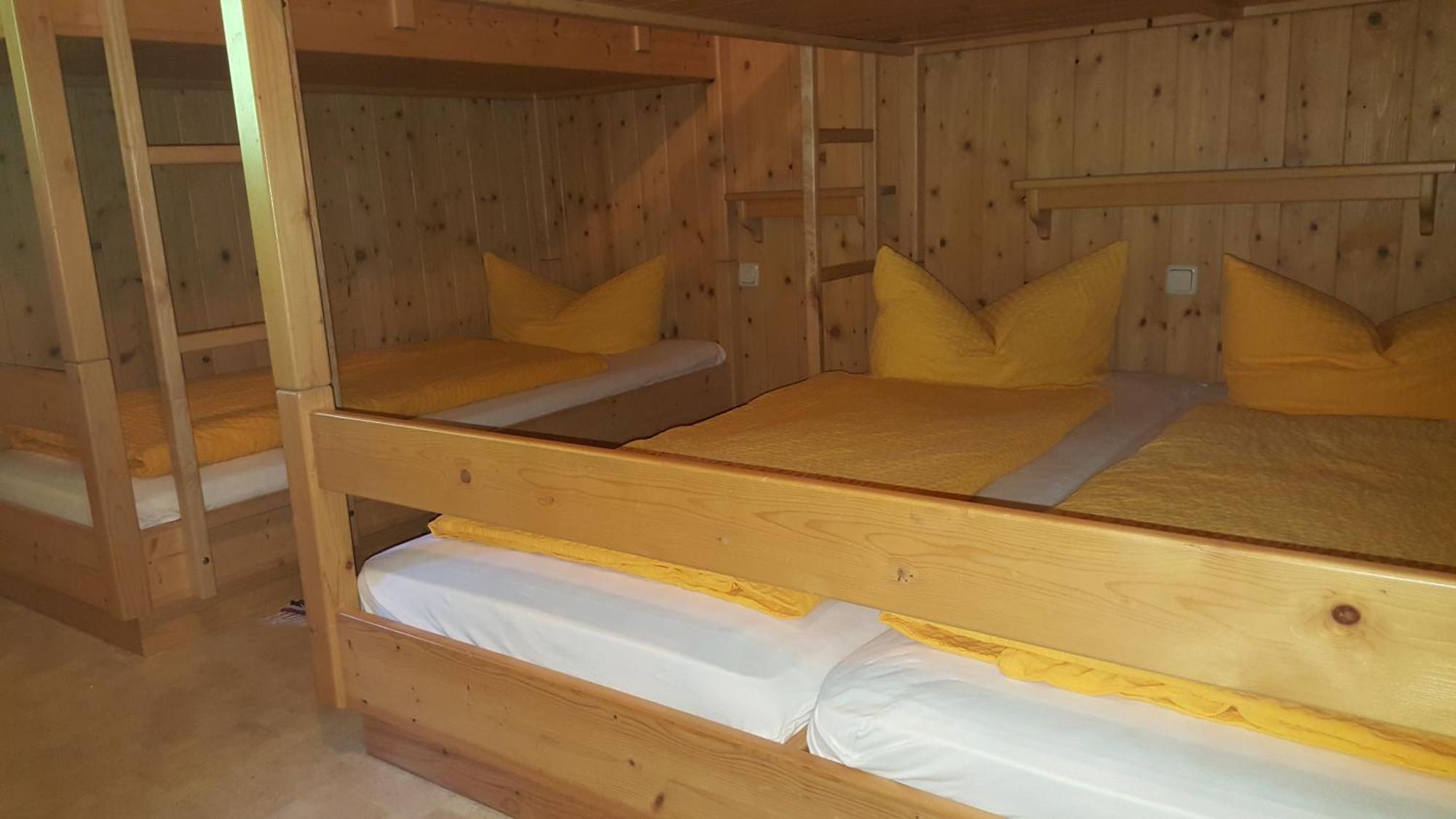 Alpengasthof Brueggele Alberschwende Chambre photo