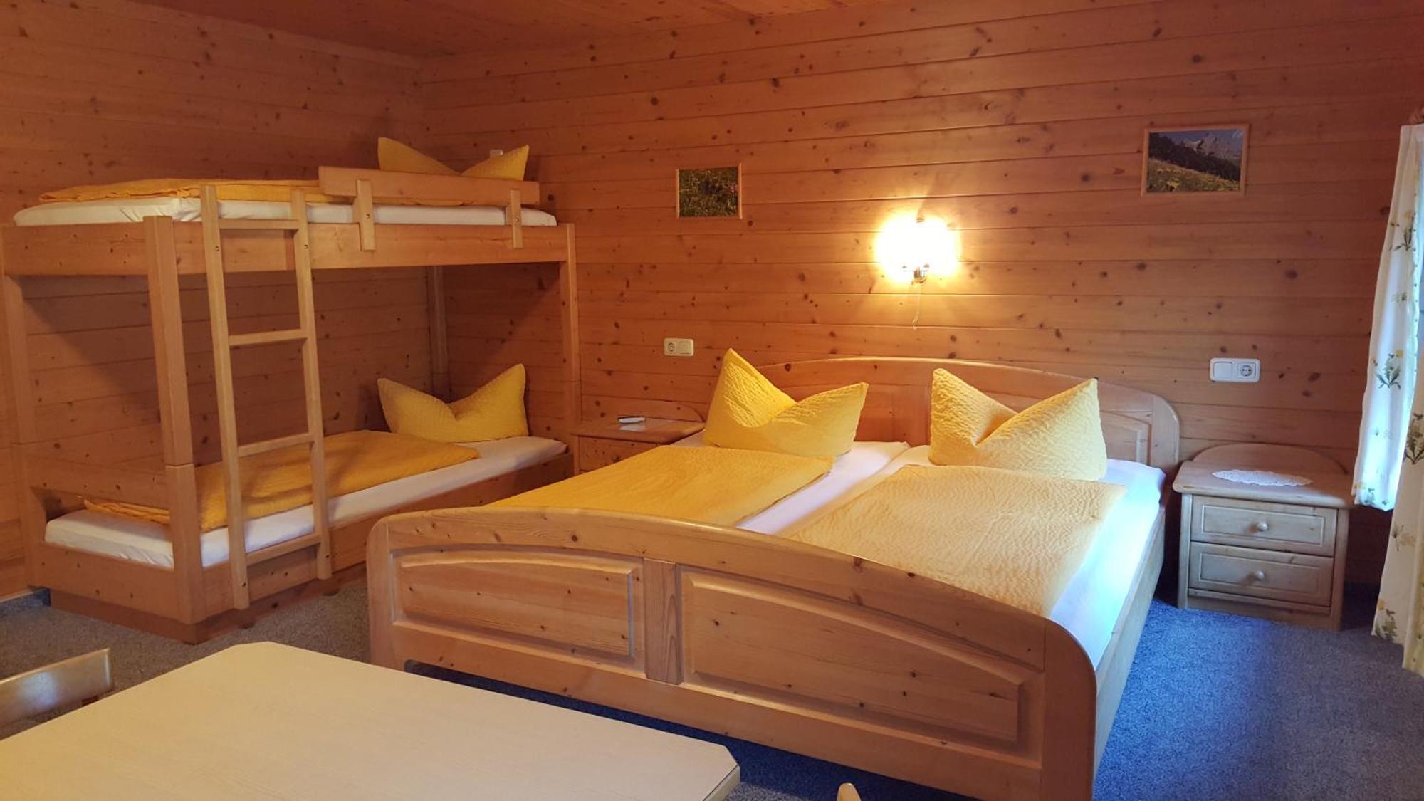 Alpengasthof Brueggele Alberschwende Chambre photo